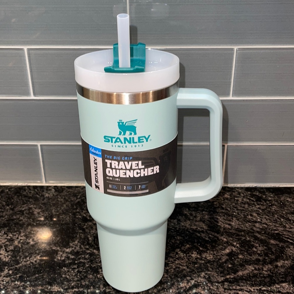 NWT Seafoam Stanley Adventure Quencher 40oz